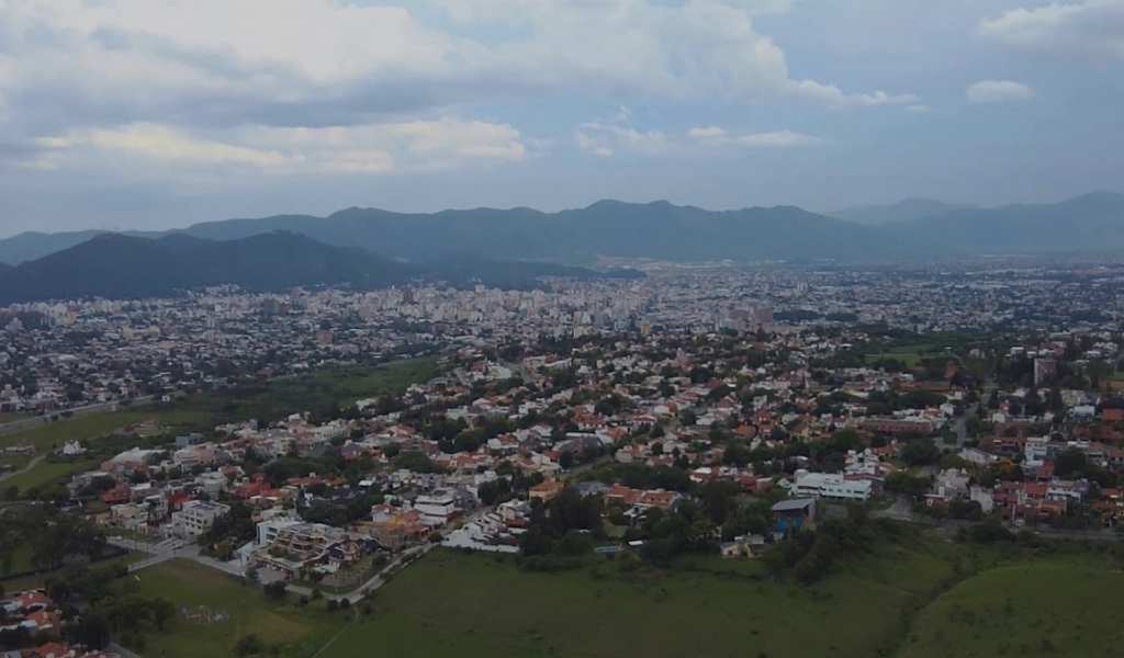Un relevamiento de ISEPCI  determinó que el 86% de los hogares de barrios populares tienen deudas y 77% están en mora