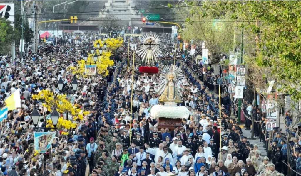Se espera que lleguen miles de turistas del centro, litoral y norte argentino para la Fiesta del Milagro
