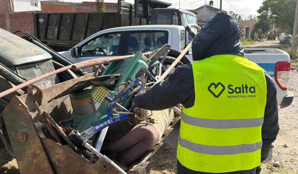 La lucha contra el dengue continúa: El 26 de agosto se realziará un operativo de descacharrado en el barrio Solís Pizarro