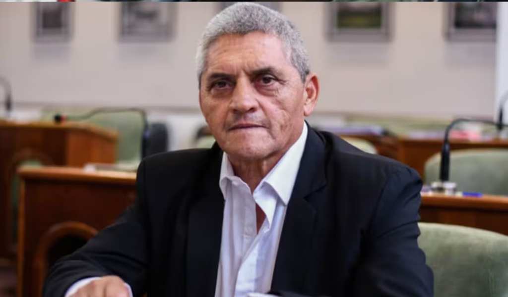 Un concejal de la Libertad Avanza le tocó la cola a una empleada y deberá pagarle $12 millones