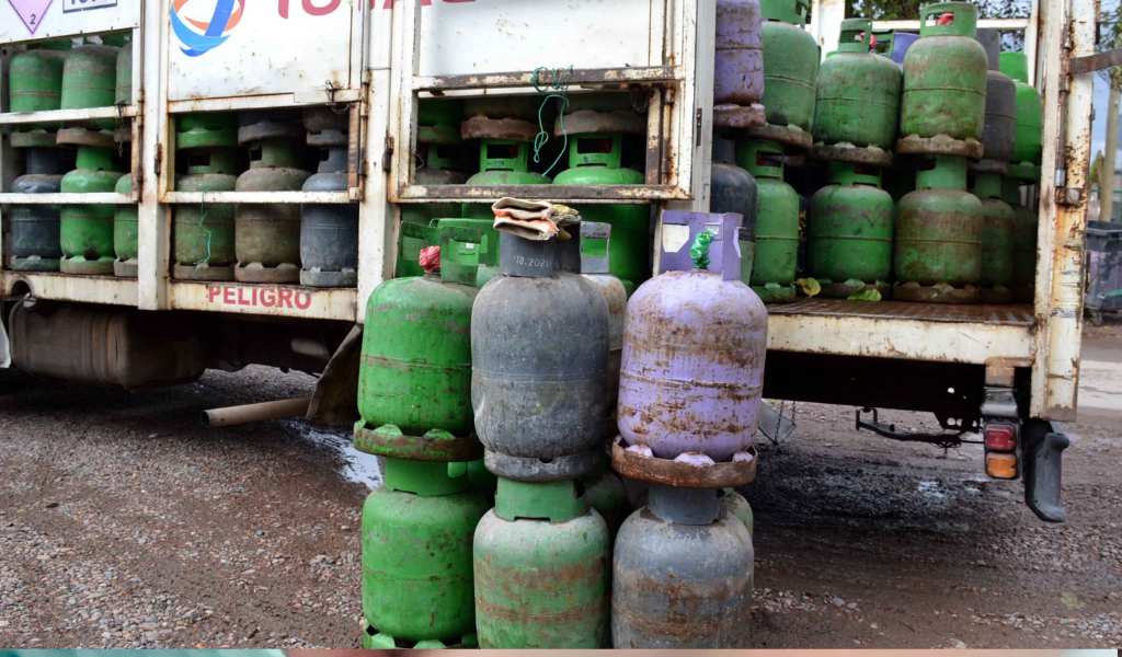 Denuncian que las garrafas de gas subieron hasta un 218% desde que Sturzenegger desreguló el mercado