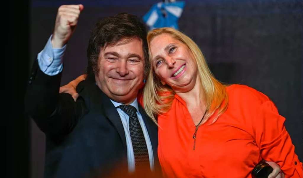 Javier y Karina ya se ven otros 4 años en el sillón de Rivadavia, pero el mercado aún duda de su reelección