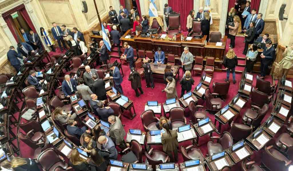 Polémica: Los senadores nacionales pasarán a cobrar $12 millones y varios rechazaron el aumento