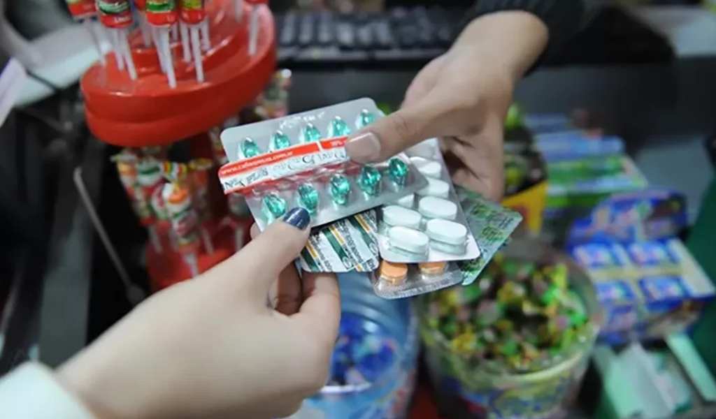 Fuerte rechazo de la farmacia salteñas a la desregulación que permitirá vender medicamentos en kioskos y supermercados