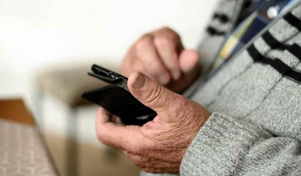 Intentan estafar a jubilados salteños con el trámite de subsidio y bono electrónico