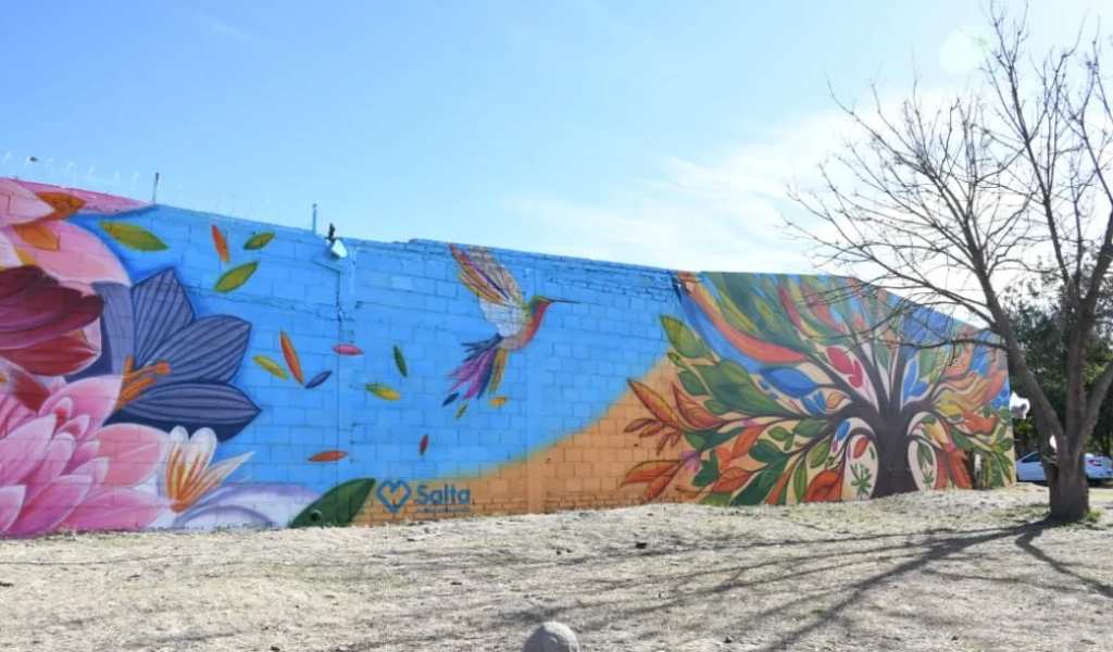 Ampliación Bancario luce un nuevo y hermoso mural con paisajes del norte, vida y mucho color