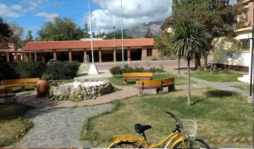 Un caso grave de bullying en la Escuela Normal de Cafayate: “Mi hija vino sangrando" denunció la madre de la estudiante agredida