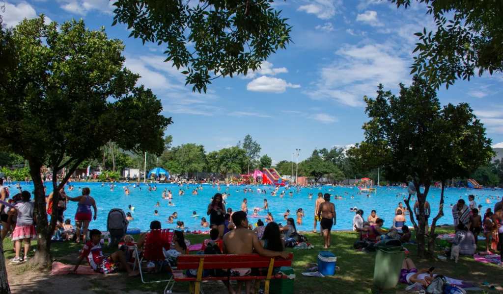 El fin de semana se inaugura la temporada de verano en los natatorios municipales Xamena, Vitale y Perón