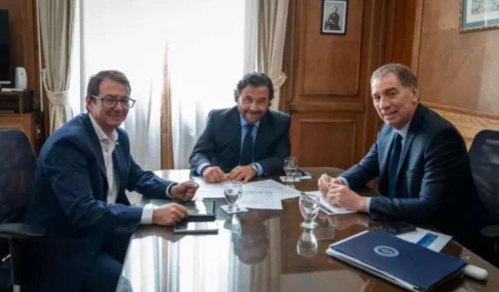 El gobernador Sáenz gestionó con el Ministro del Interior la continuidad de obras federales en Salta: "Los compromisos se deben cumplir"