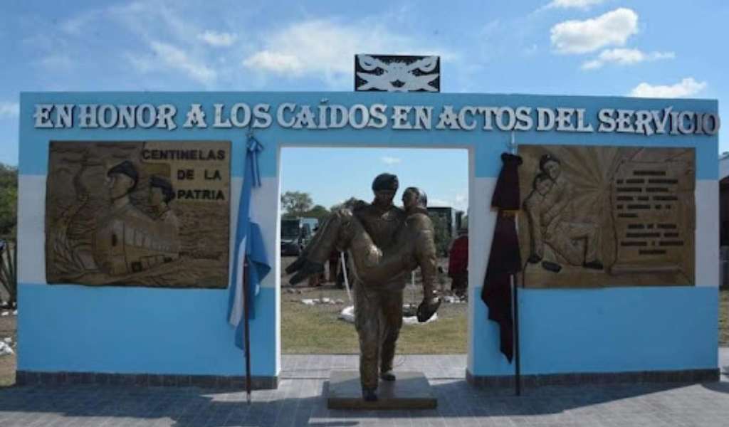 Victoria Villarruel homenajeó a los 43 gendarmes que fallecieron en un siniestros vial en Salta hace 10 años