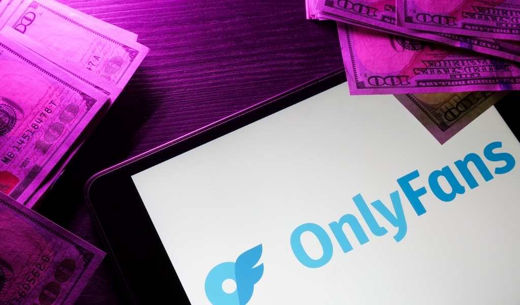 Un fenómeno que crece en Argentina: Mujeres y hombres muy jóvenes recurren a la venta de contenido sexual para conseguir ingresos rapidos