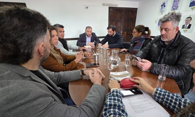 El Concejo rechazó la solicitud de prórroga de Pablo López y lo intiman a que se presente este  jueves 31