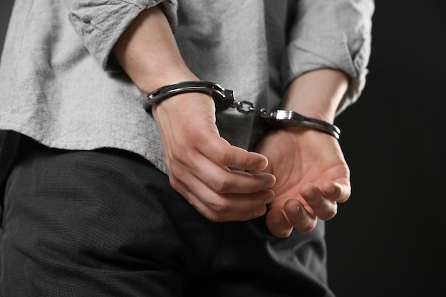 El hombre que arrojó a su pareja al canal de la Avenida Irigoyen podría ser condenado a más de 10 años de prisión
