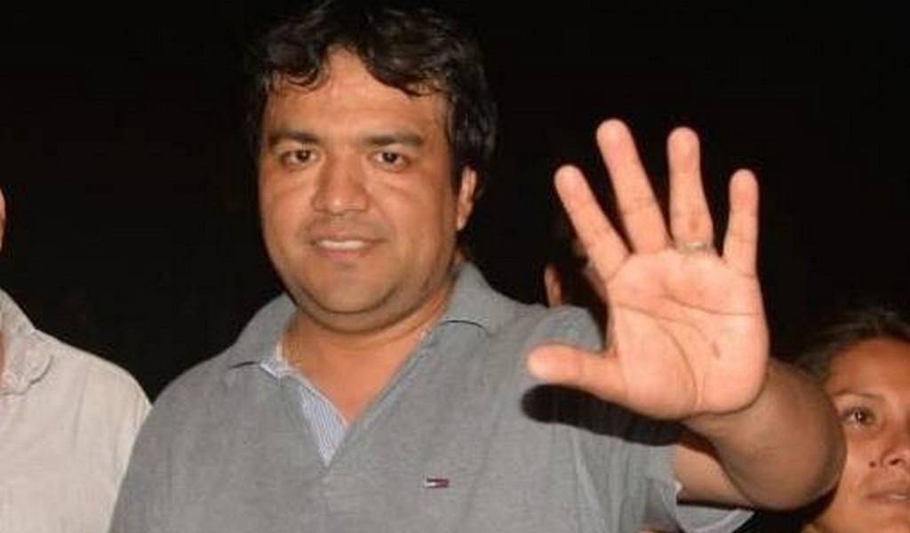 El ex intendente de Aguaray fue condenado por el robo millonario de caños pero lo beneficiaron con la prisión domiciliaria