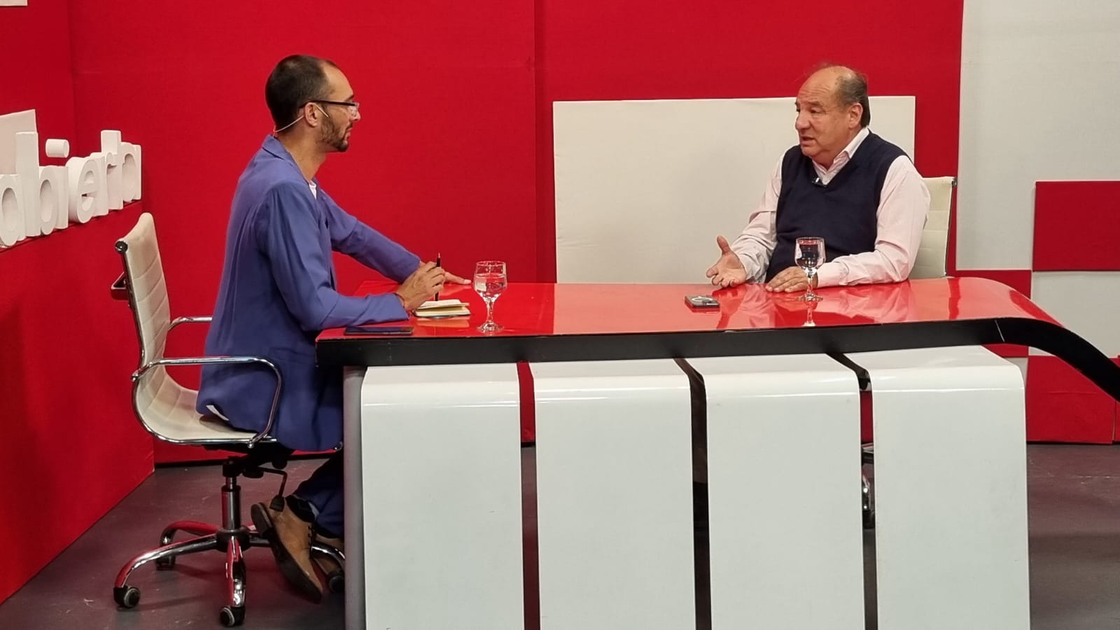 Villada: "Hay que ver qué pasa con el trabajo: si vamos hacia una precarización total o una flexibilización"