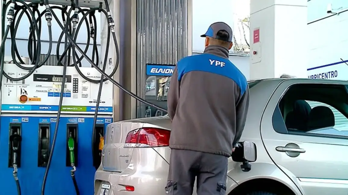 Es constante el aumento en los precios de los combustibles en Salta: El litro de súper hoy está en $1.568