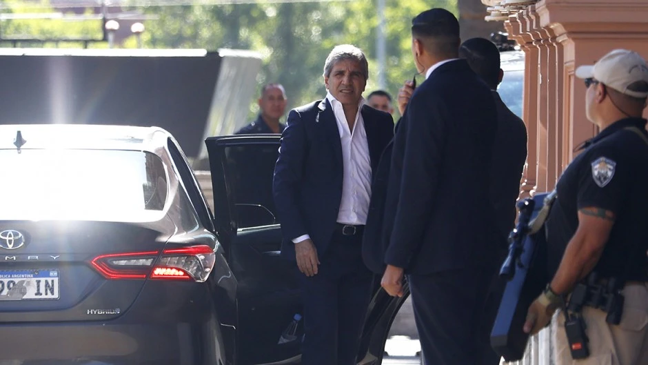 Los bancos españoles hablan de "recesión" y le cortan el crédito a los argentinos