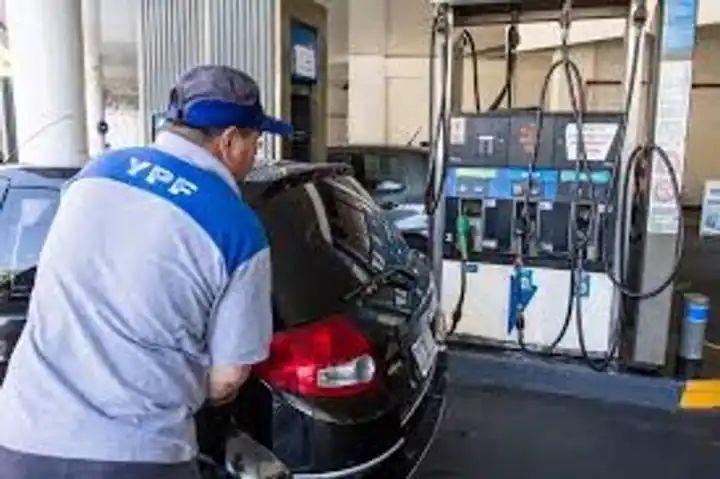 YPF aumentó los combustibles en Salta: El ajuste ronda los $20 por litro