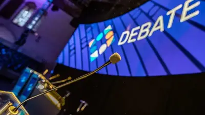 El proyecto de reforma electoral que Milei envió al Congreso propone eliminar el debate presidencial obligatorio