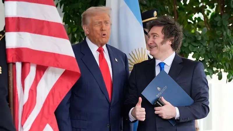 EE.UU. dejó solo a Milei por Malvinas:  Ahora Trump quiere "desescalar" el conflicto con Reino Unido