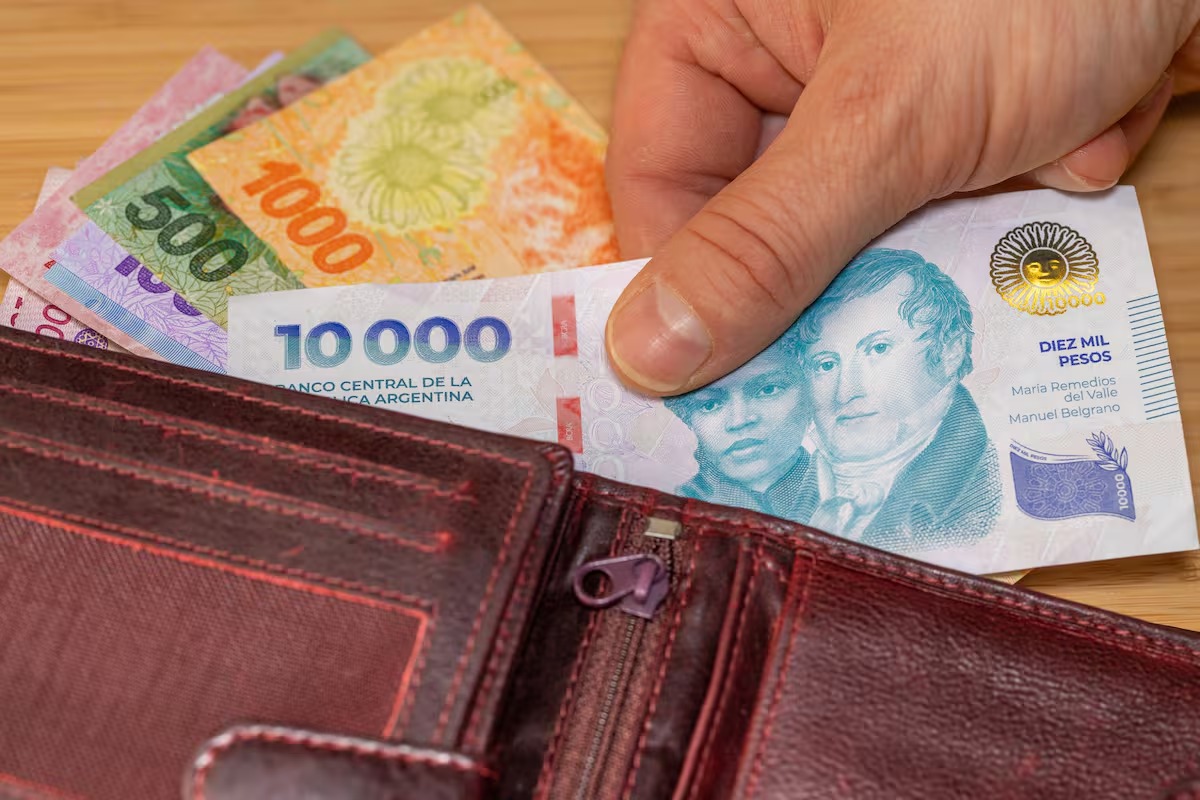 Casi 8 de cada 10 trabajadores del sector privado de Salta perdieron contra la inflación