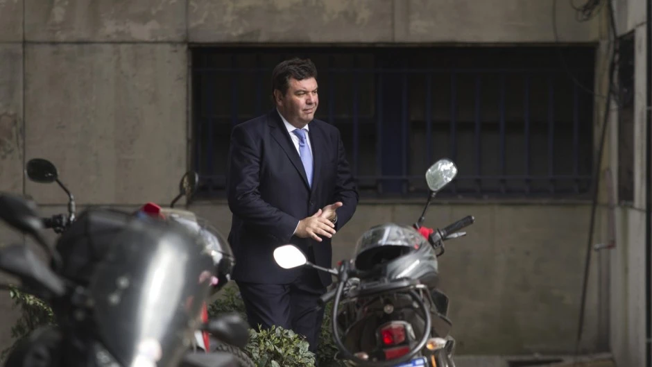 El juez Lijo ordenó levantar el secreto fiscal y bancario de Adorni y de su esposa en la causa por enriquecimiento ilícito