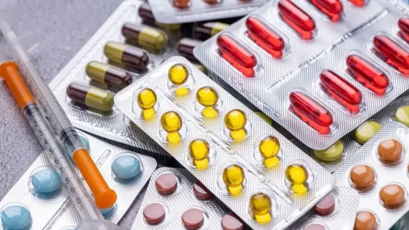 La venta de medicamentos sigue cayendo: Hay alarma en el sector farmacéutico