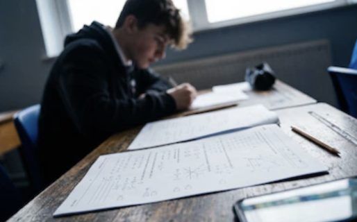 Pruebas PISA: Argentina cayó en matemáticas, ciencias y lectura y tuvo sus peores resultados desde 2006