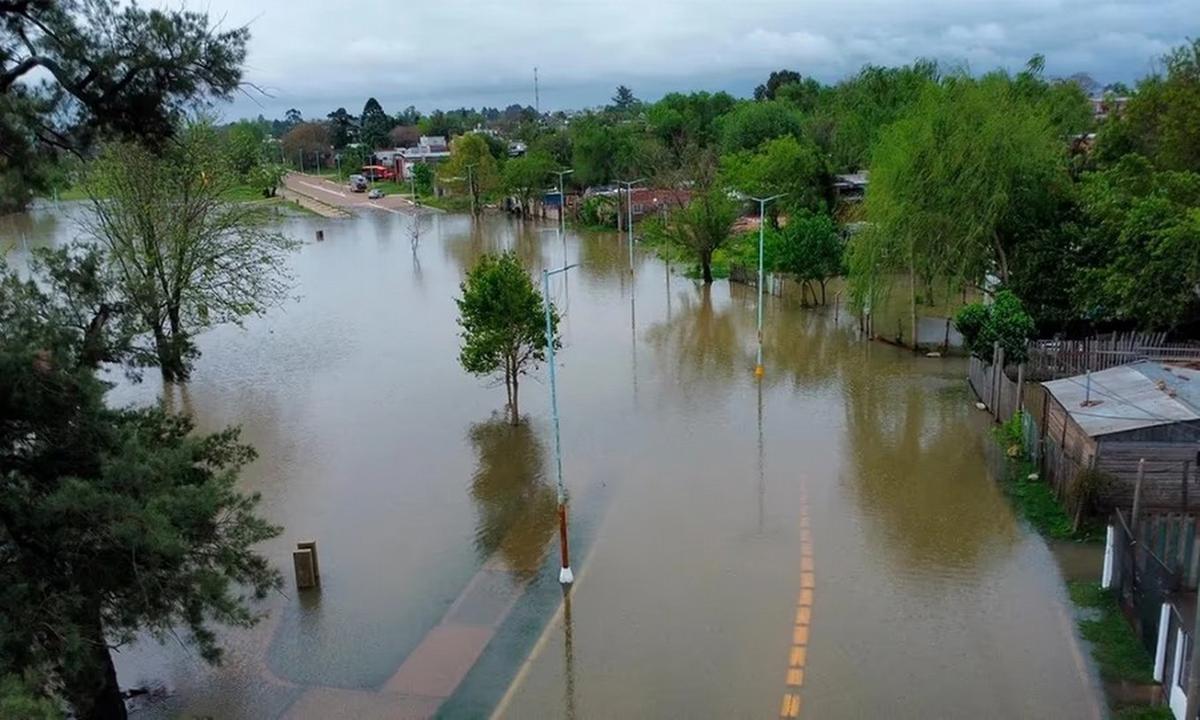 El Niño golpea con todo al Litoral argentino: Hay inundaciones y temen otra crecida del Paraná en noviembre