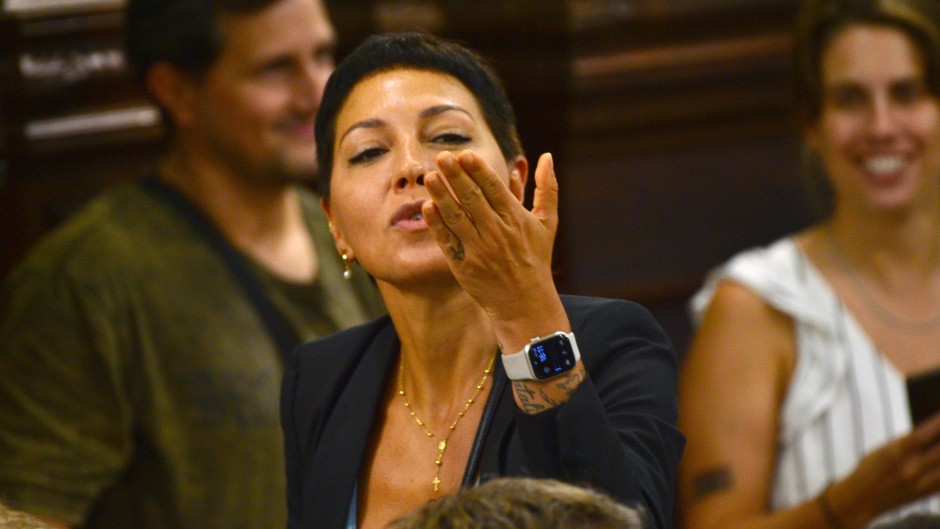 La camporista Mayra Mendoza acusó a Kicillof de dividir al peronismo: "No hay nada peor que un desleal"