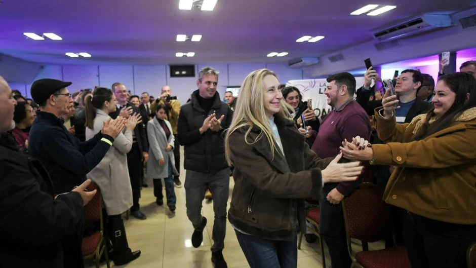 Encuesta: Karina Milei es la dirigente con peor imagen del oficialismo, solo le ganaría a Alberto Fernández