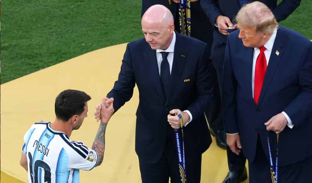 La carta de Infantino a la selección argentina: "Magnífica actuación albiceleste, cautivó a millones de aficionados del mundo"