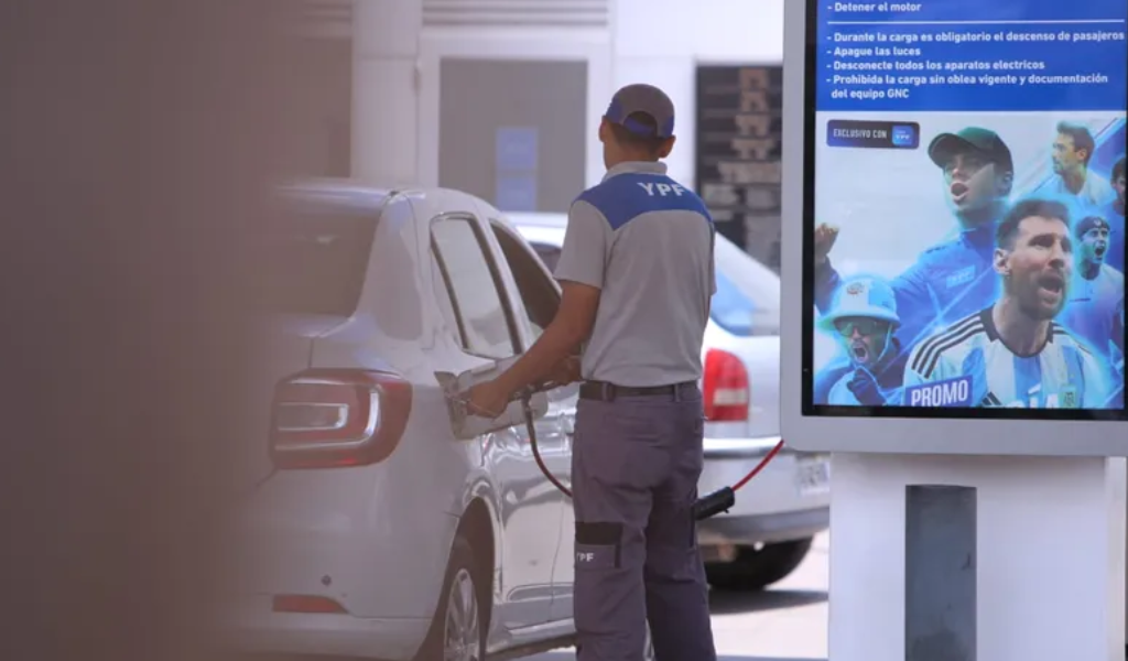 El Gobierno Nacional autorizó el aumentan de los combustibles a partir del 1 de marzo por la suba de un impuesto