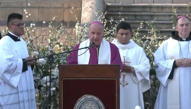 Monseñor Cargnello: “Basta de insultos, merecemos ver que nuestros dirigentes se respetan”