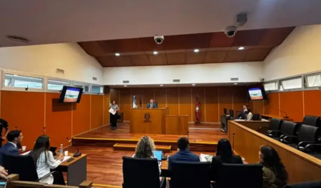 Una pareja salteña a juicio por desobedecer a la Justicia: Retomaron la relación pese a tener una restricción por violencia de género