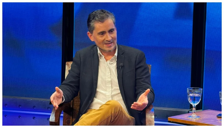 El presidente de La Libertad Avanza en Salta defiende a Adorni: “Si el presidente Javier Milei lo banca, yo lo tengo que bancar”