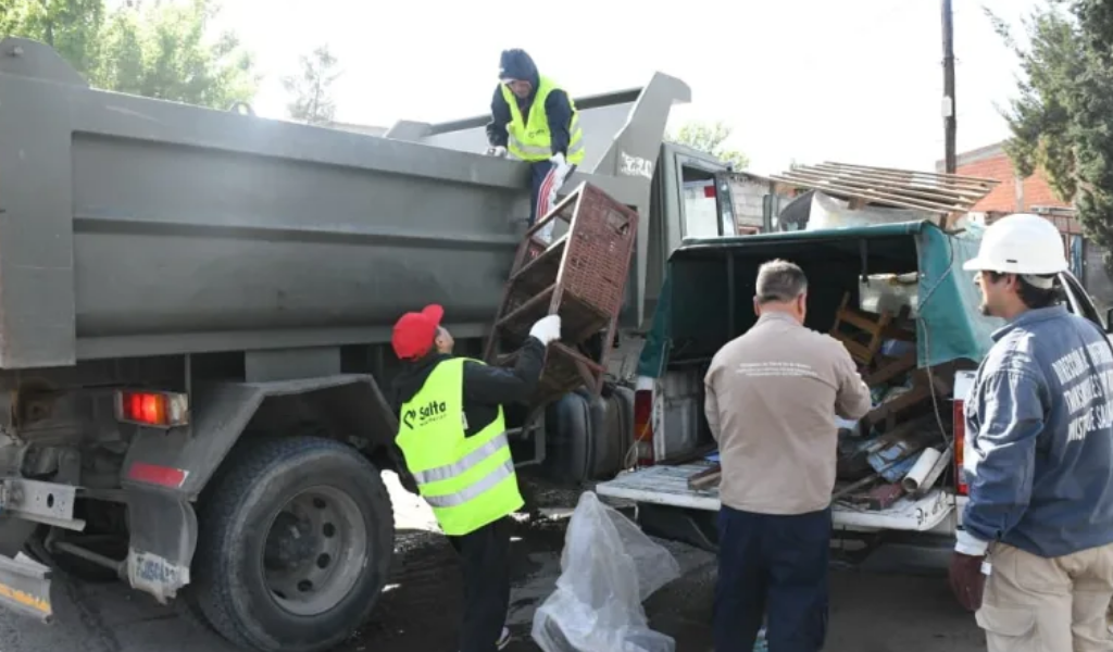 Todos a luchar contra el Dengue: Esta semana habrá descacharrado en barrio San Ignacio