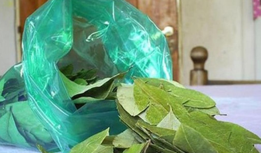 El fuerte aumento del precio de la coca encendió el malestar entre consumidores salteños