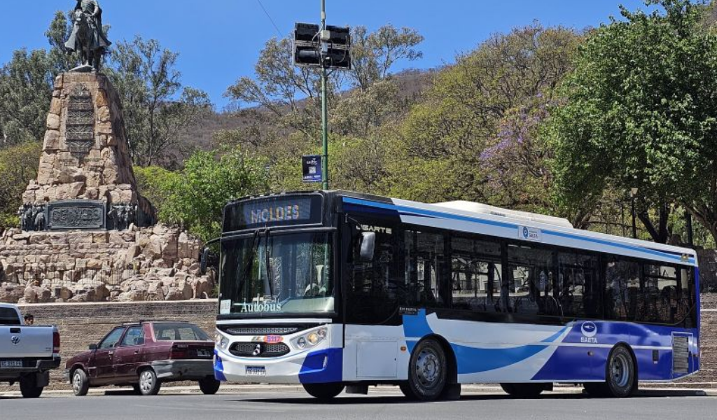 El transporte público de Salta atraviesa un momento crítico y ya plantean un paro para toda el área metropolitana