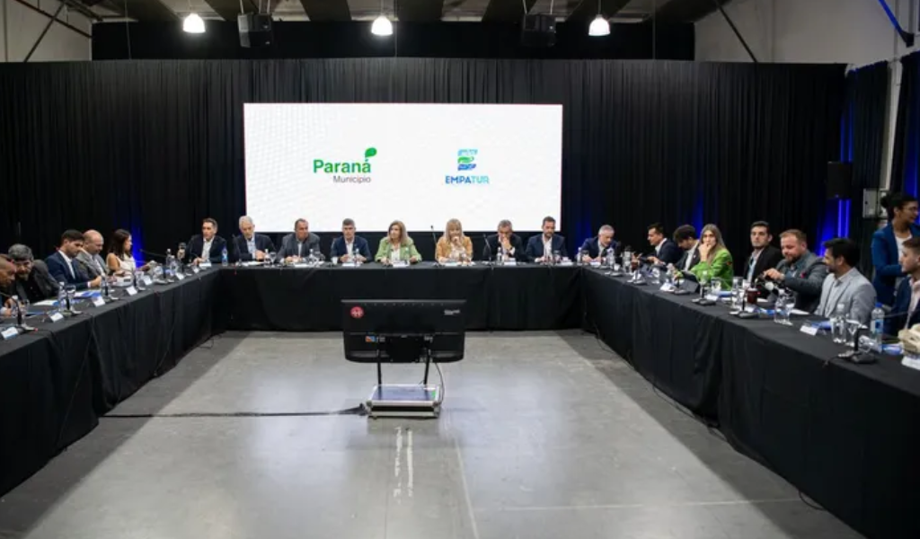 Los gobernadores siguen apoyando las reformas de  Milei pero crece la preocupación por el deterioro en las provincias