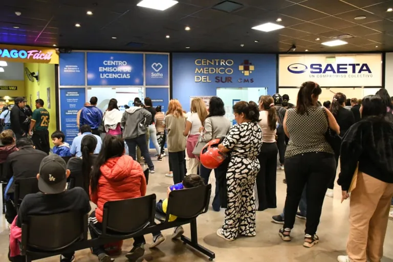 Más de 100 salteñas se anotaron para obtener la licencia de conducir para transporte de carga y transporte de pasajeros