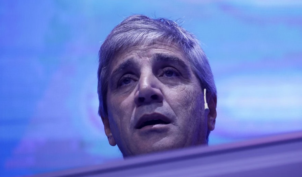 La eliminación del monotributo es una exigencia del FMI para que el Estado recaude más