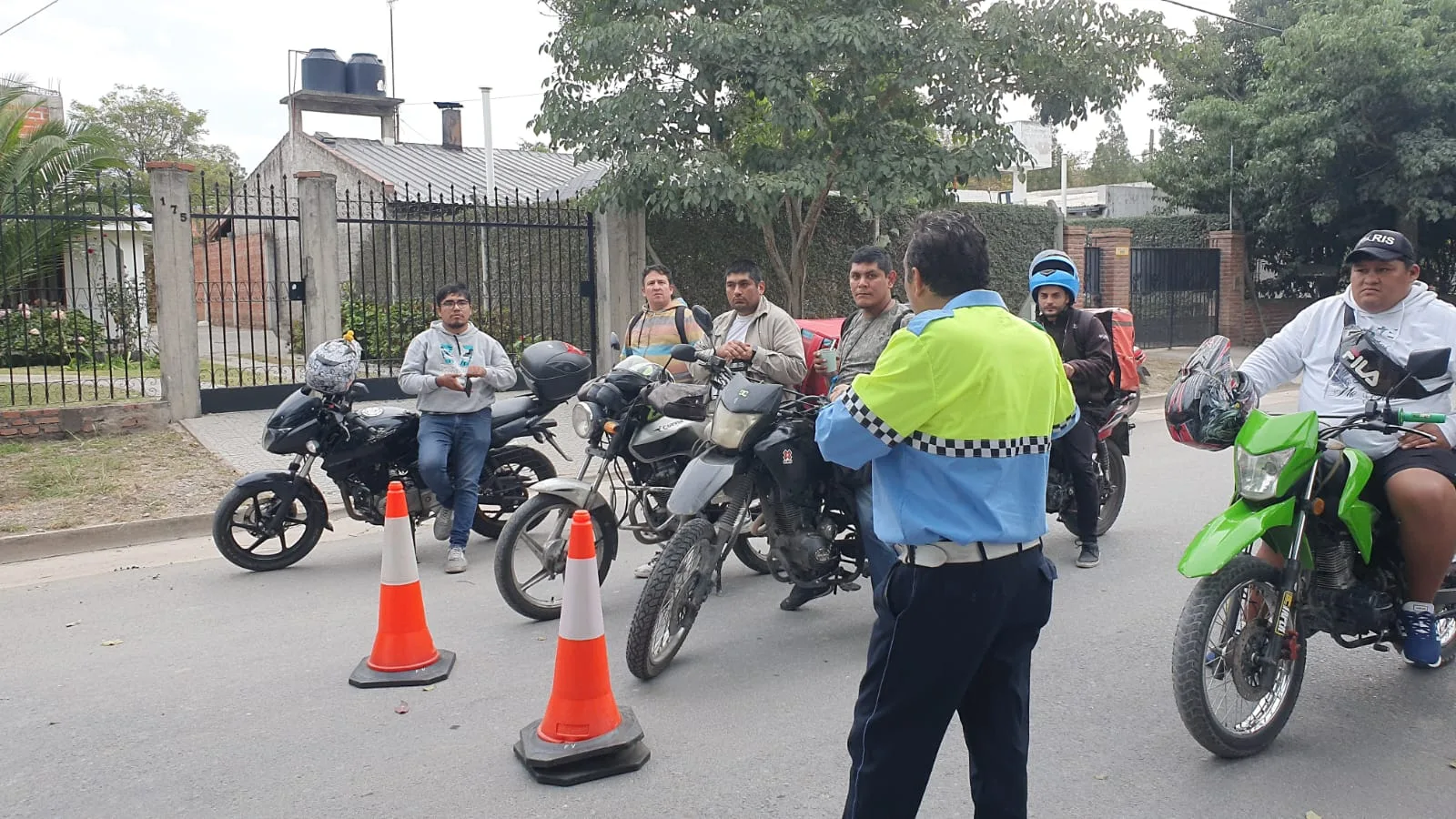 En el estacionamiento del estadio Padre Martearena la Municipalidad y Pronto Motos brindarán una capacitación para riders
