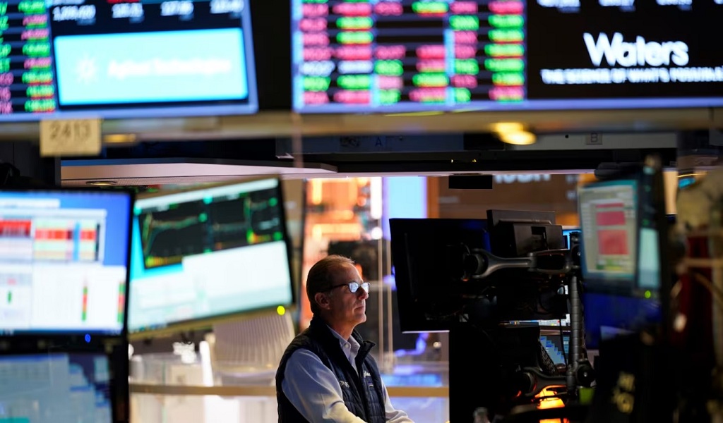 Repercusiones de la derrota del Gobierno en el Congreso: Los bonos caen hasta 3% en Wall Street y el riesgo país supera los 1300 puntos