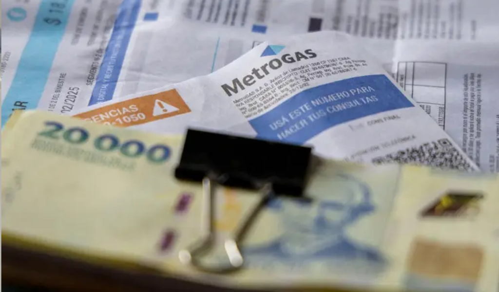 Volvieron los tarifazos en el marco de la quita de subsidios: el gas sube 16% y la luz un 3,6% desde febrero