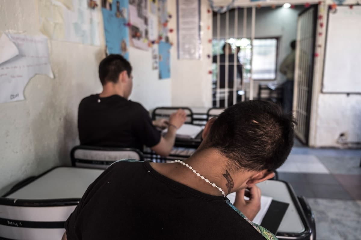 Un adolescente salteño pidió no acceder a la prisión domiciliaria para seguir estudiando donde está detenido