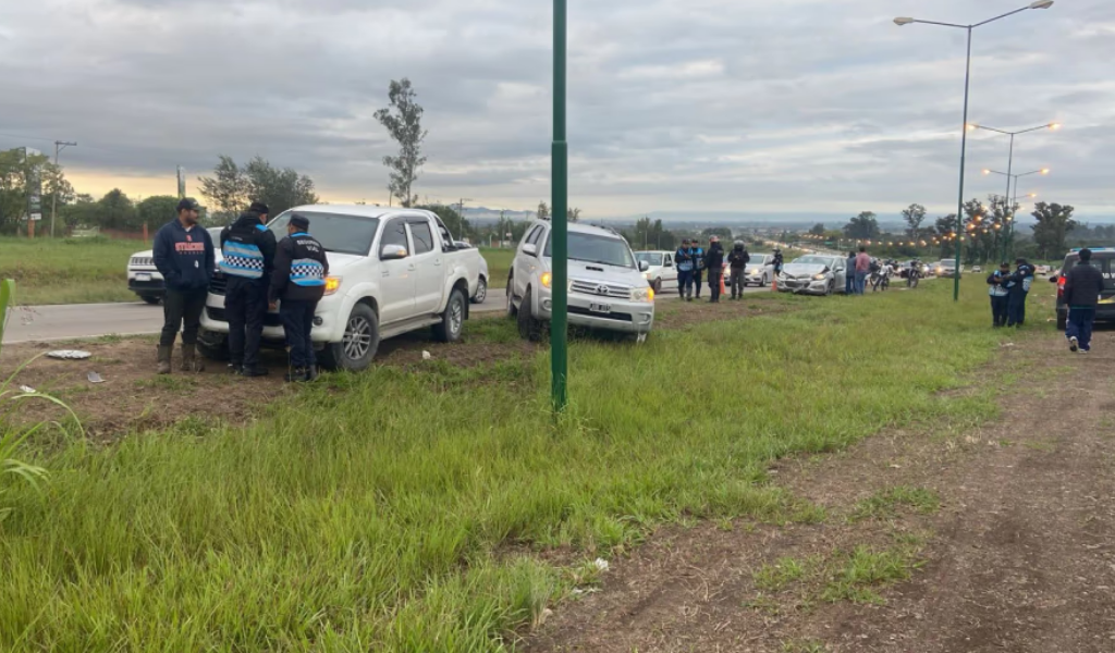 Peligro al volante, distracciones, exceso de velocidad: La Circunvalación Oeste se consolida como el punto con más choques en cadena en Salta