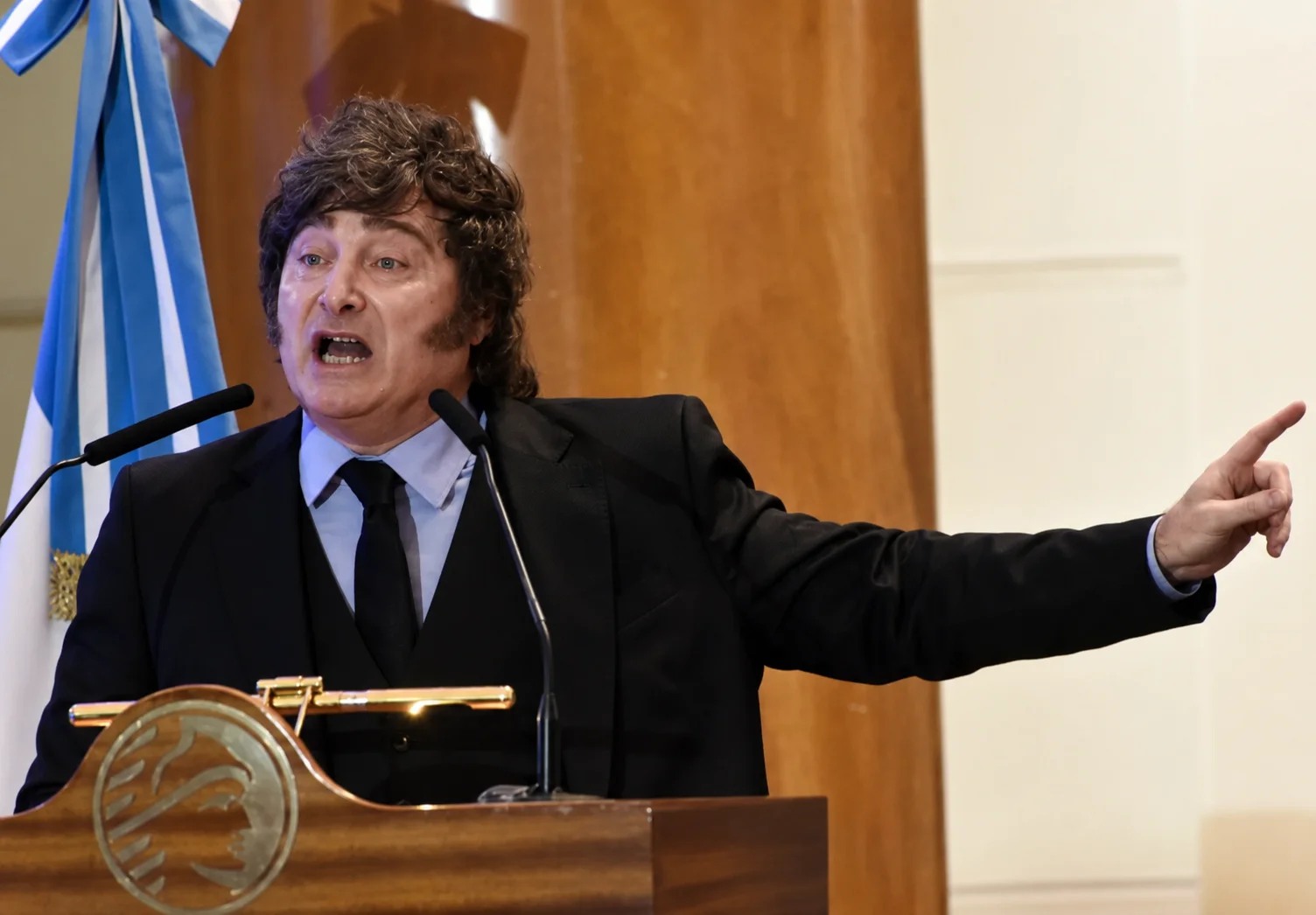 Amnistía Internacional denunciará a Milei ante la ONU por sus amenzas contra periodistas