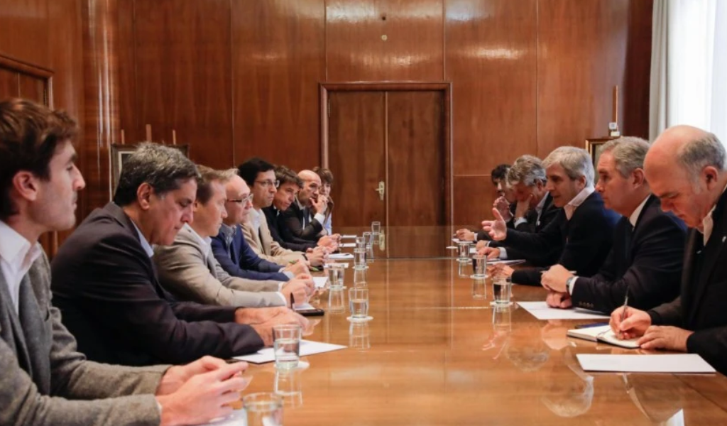 Por las retenciones hay furia del campo por el pacto Caputo-cerealeras: "Diez tipos se llevaron 2.000 millones de dólares"