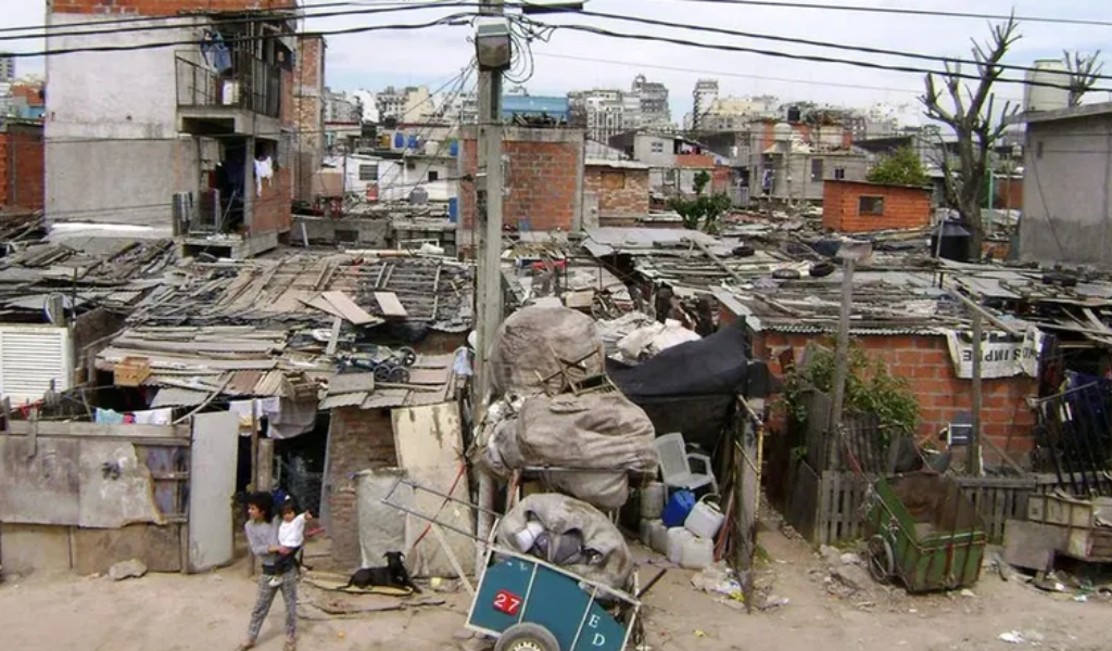 Según el INDEC el 45,4% de los chicos menores de 14 años son pobres en la Argentina